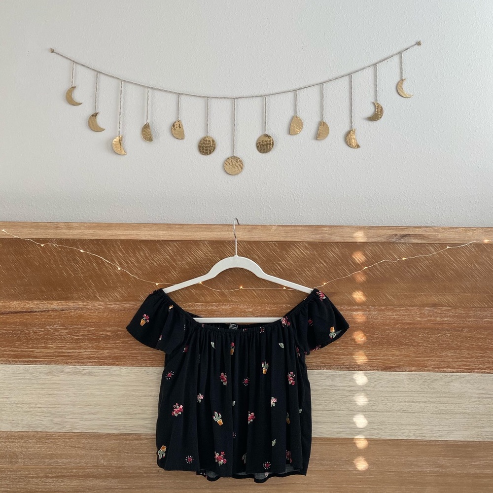 forever 21 succulent patterned crop top